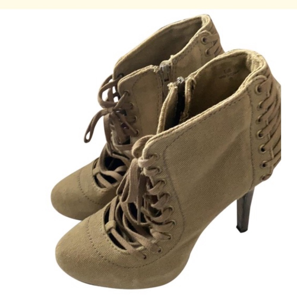 Ash booties
